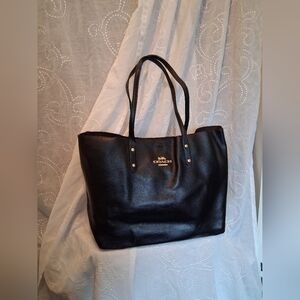 Coach Black Pebbled Leather Tote Bag G2181